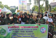 PARADE KEBANGSAAN DI KENDAL MERIAHKAN PERINGATAN HAB KEMENAG RI KE 74