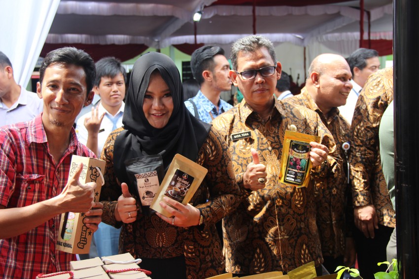 BUPATI KENDAL BERSAMA FORKOPIMDA MERESMIKAN HASIL PEMBANGUNAN TA 2019