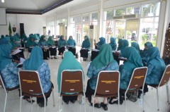 PEMBUKAAN RAKERDA PKK DI PENDOPO BAHUREKSO KENDAL