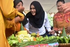 FESTIVAL TUMPENG DI DESA TAMBAHREJO, PAGERUYUNG