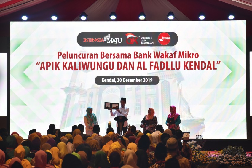 PELUNCURAN BANK WAKAF MIKRO OLEH PRESIDEN RI