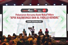 PELUNCURAN BANK WAKAF MIKRO OLEH PRESIDEN RI