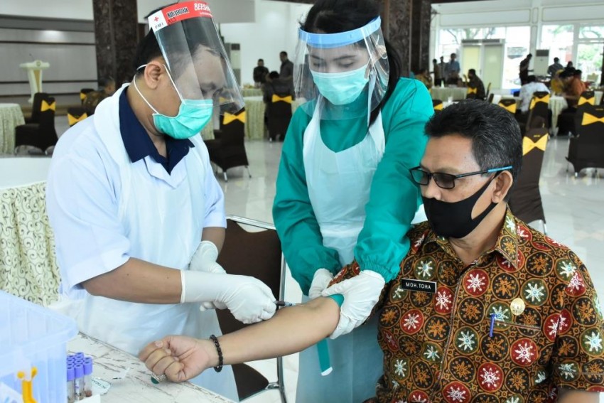 RAPID TEST DI PENDOPO TUMENGGUNG BAHUREKSO