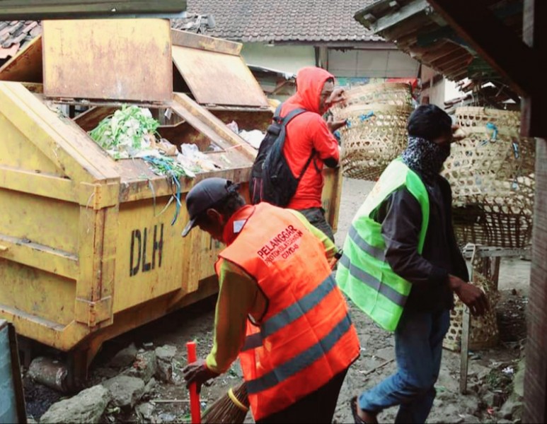 PEMKAB KENDAL TERUS LAWAN VIRUS COVID-19