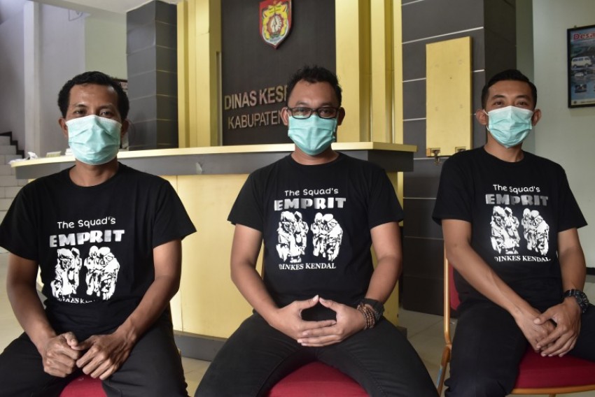 Tim Emprit : Covid-19 Kendal Masih ada, Budayakan Prokes
