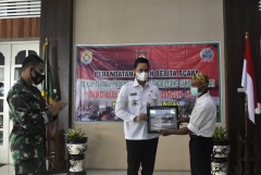 Serah Terima Hasil TMMD Sengkuyung I TA 2021, Bupati Apresiasi Komitmen TNI