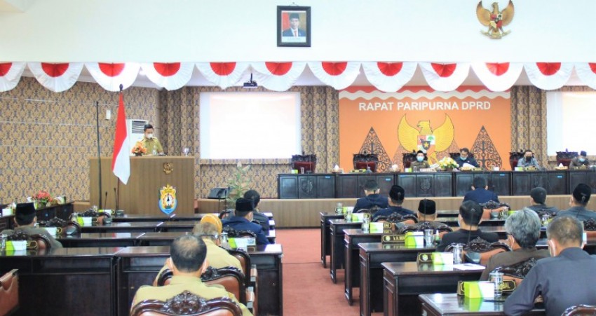 DPRD KENDAL GELAR RAPAT PARIPURNA PENYAMPAIAN RENCANA AWAL RPJMD TAHUN 2021