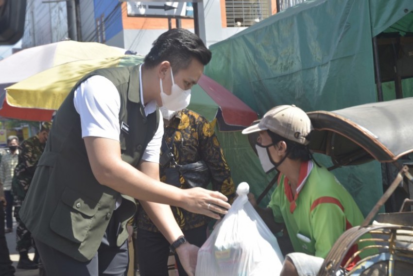 Dampak PPKM Darurat, Pemerintah Berikan Bantuan Sembako