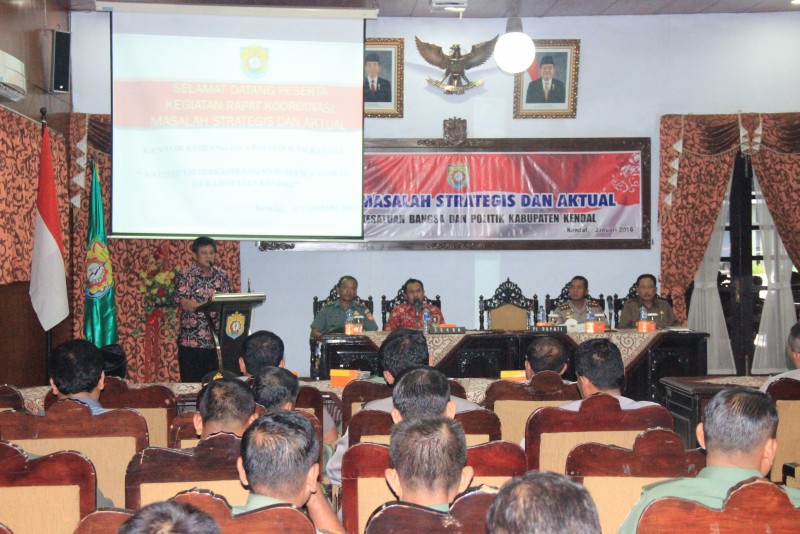 ANTISIPASI PERKEMBANGAN PAHAM RADIKAL, KENDAL GELAR RAKOR MASALAH STRATEGIS DAN AKTUAL