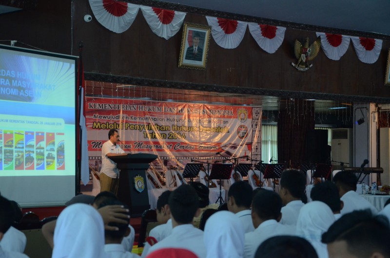 PENYULUHAN HUKUM SERENTAK SE INDONESIA  DI KABUPATEN KENDAL DI GELAR DI LIMA TITIK LOKASI