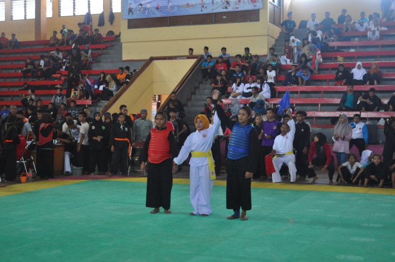 POPDA PENCAK SILAT DINILAI ALAMI PENINGKATAN KUALITAS