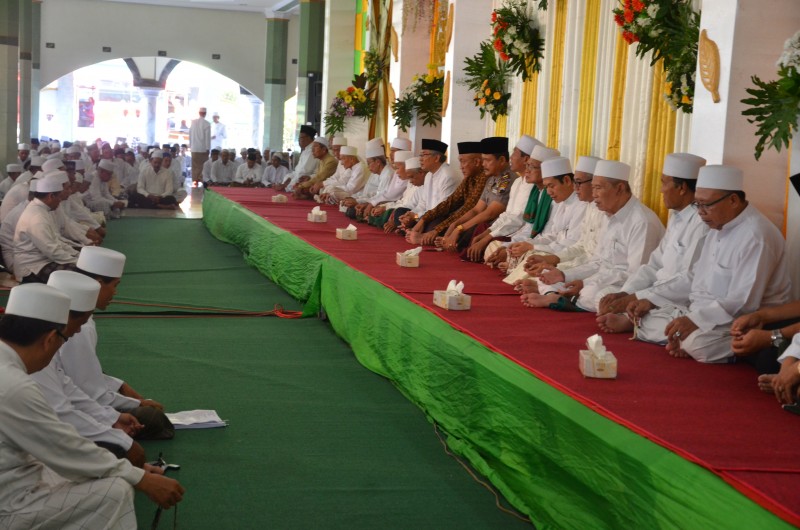 Ribuan Orang Hadiri Haflah Dzikir Khaul Akbar Kabupaten Kendal