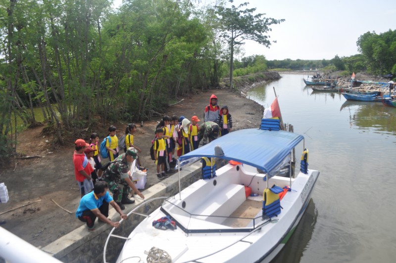 PULAU TIBAN DESTINASI WISATA YANG MULAI DILIRIK WISATAWAN