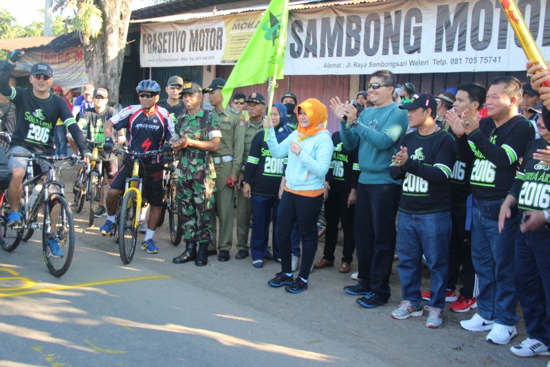 RIBUAN PESERTA IKUTI SEPEDA SEHAT