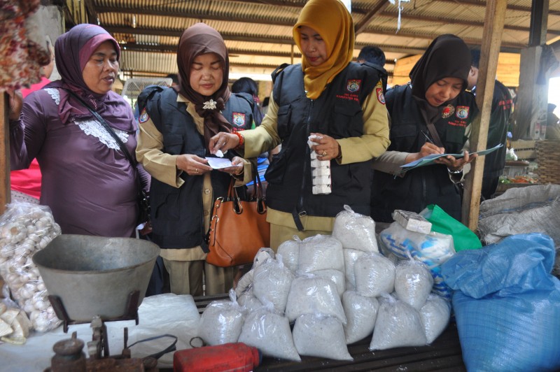MASIH DITEMUKAN GARAM TAK BERYODIUM DIPASARAN