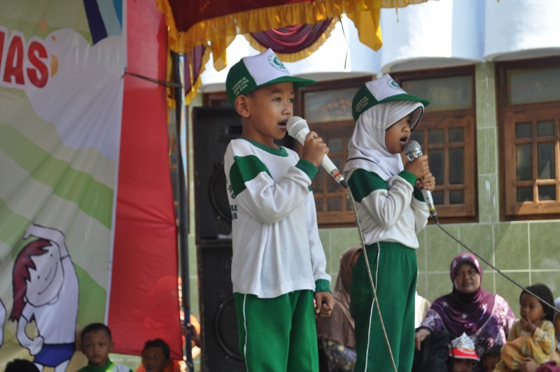 GEBYAR SENI HARDIKNAS DAN PERINGATAN ISRO' MI'ROJ