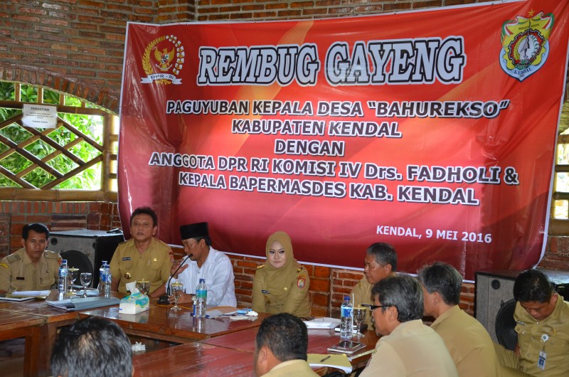 KEPALA DESA HARUS PAHAMI ATURAN SOAL TANAH BENGKOK