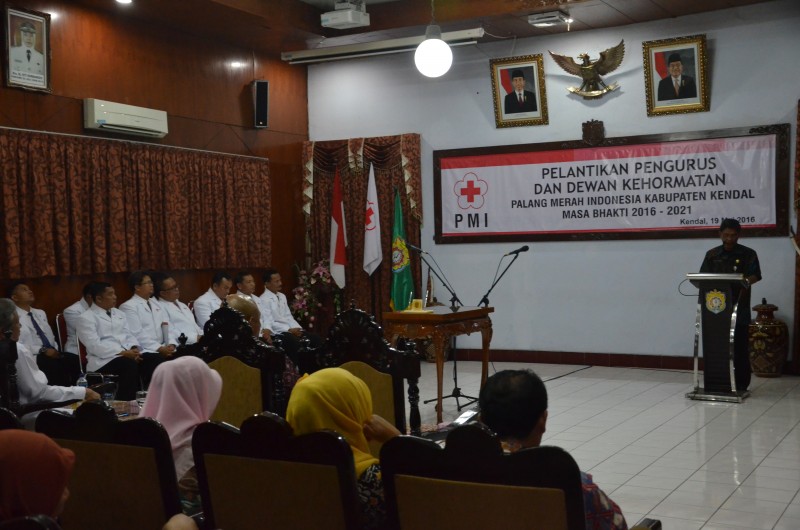 PELANTIKAN PENGURUS PMI DILAKSANAKAN SEDERHANA