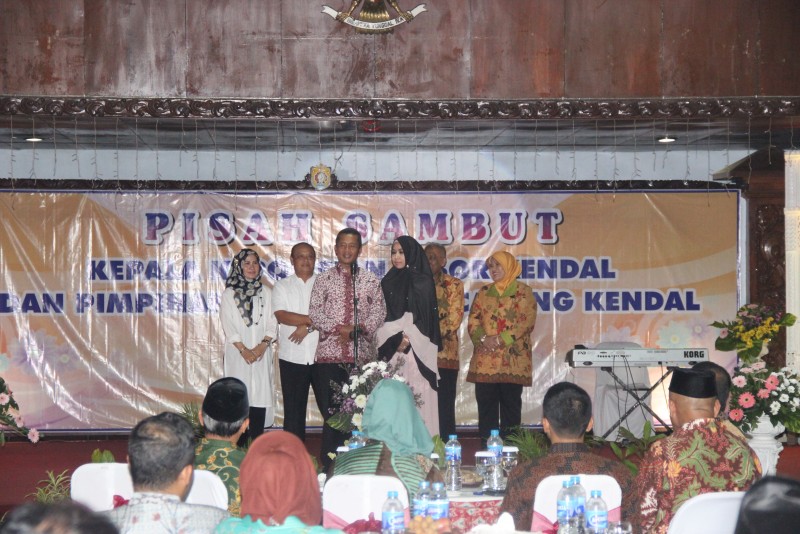 SAMBUT KAPOLRES DAN PIMPINAN BANK JATENG KENDAL YANG BARU, PEMKAB KENDAL GELAR MALAM PISAH SAMBUT