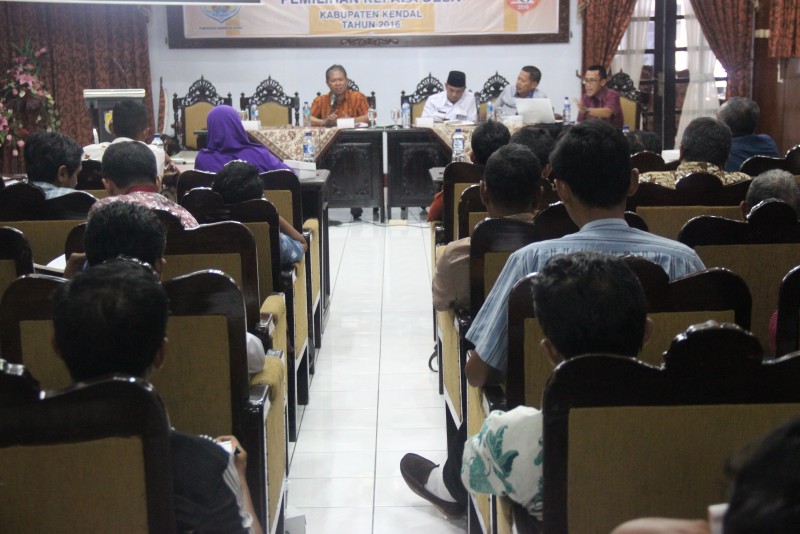 PILKADES ADA KEMUNGKINAN SUARA SAMA ATAU  SELISIH SATU SUARA