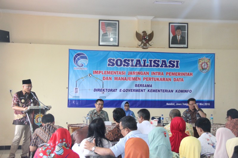 TINGKATKAN MUTU LAYANAN PUBLIK, KENDAL GELAR SOSIALISASI JARINGAN INTRA PEMERINTAH
