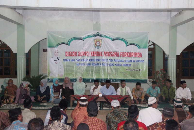 BUPATI SERUKAN KEPEDULIAN PADA  WARGA KURANG BERUNTUNG