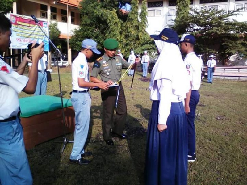 SMKN  2 KENDAL GANDENG KODIM 0715 KENDAL