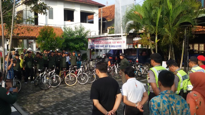 TAHUN 2016 TAHUN PRESTASI KENDAL