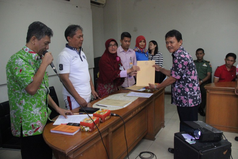 HASIL SELEKSI BALON KADES LIMA DESA DISERAHKAN