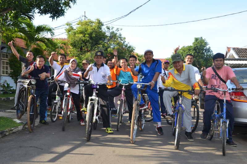 DINAS KOMINFO KENDAL PELOPORI SEPEDA BARENG TIAP JUMAT