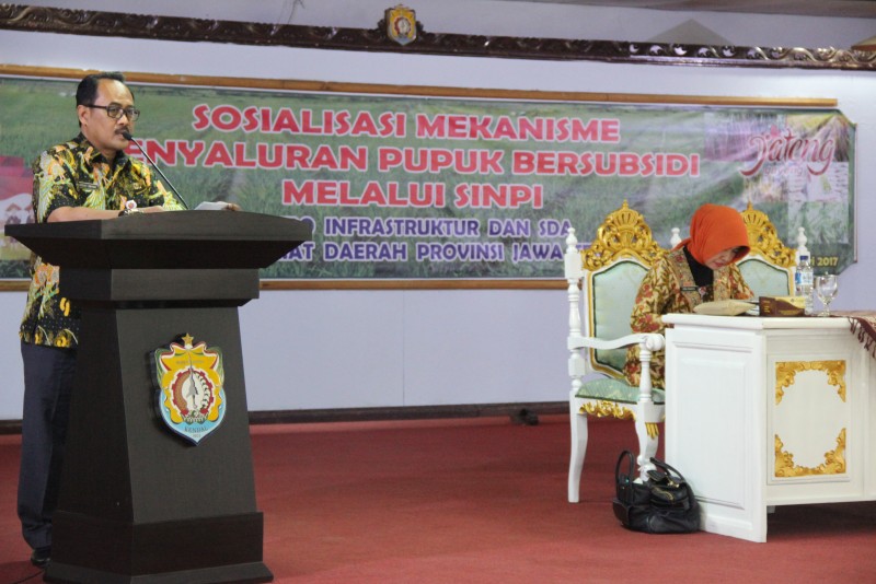 SEKDA KENDAL BUKA SOSIALISASI KARTU TANI