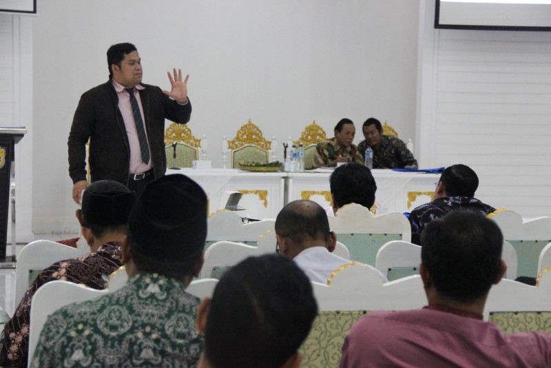 PRESIDENT UNIVERSITY BERI BEASISWA BAGI SISWA KURANG MAMPU