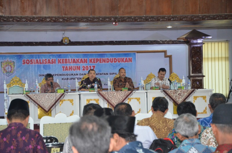 TERTIB ADMINISTRASI KEPENDUDUKAN UNTUK PELAYANAN SOSIAL KEMASYARAKATAN