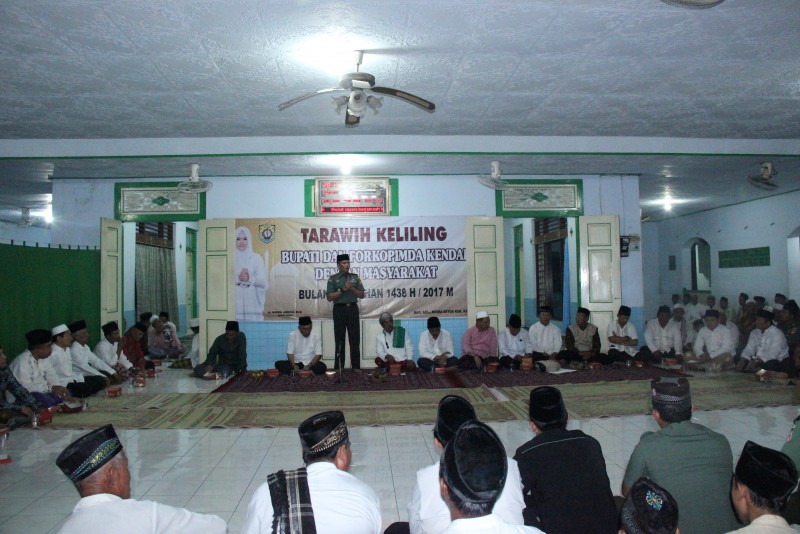 PESANTREN BERPERAN DALAM PENANAMAN NILAI KEBHINEKAAN DAN KETENTRAMAN