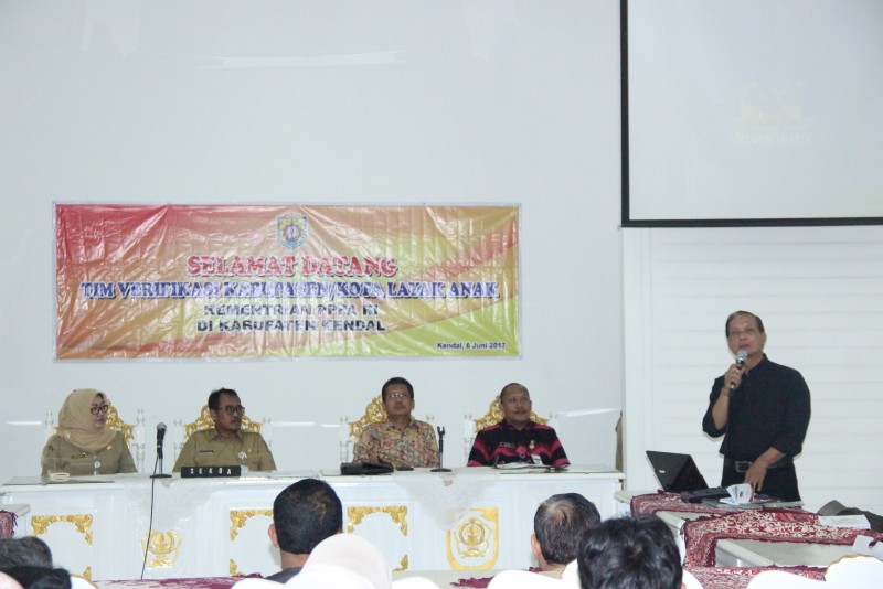 KENDAL SIAP JADI KABUPATEN LAYAK ANAK TINGKAT NASIONAL
