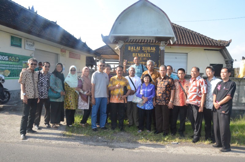 KENDAL KUNKER PERTANIAN KE TABANAN