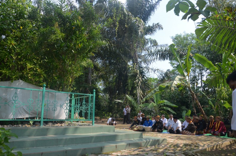 HARI JADI KENDAL 412, PEMKAB ZIARAH TUMENGGUNG BAHUREKSO