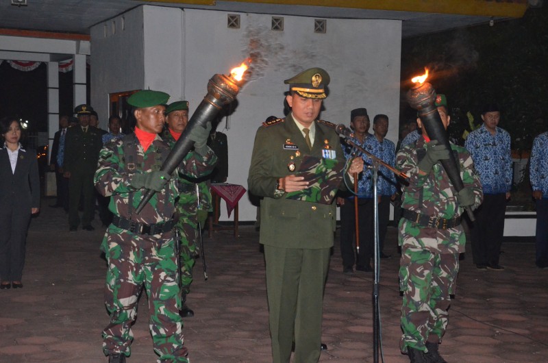 DANDIM 0715 PIMPIN RENUNGAN SUCI DI TMP KUSUMA DJATI
