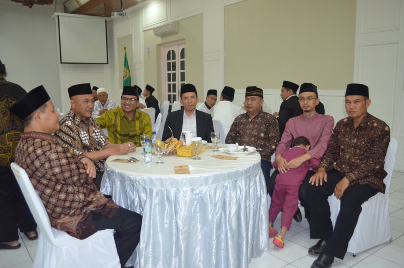 GUBERNUR NTB AJAK KERJASAMA PEMKAB KENDAL