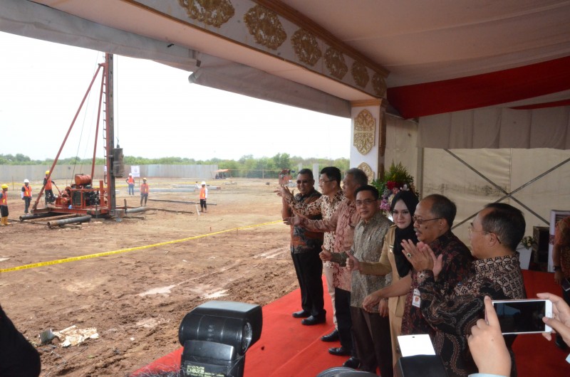POLITEKNIK FURNITURE KENDAL SEGERA DIBANGUN