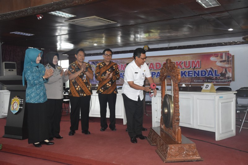 KADARKUM TINGKATKAN PEMAHAMAN HUKUM DI MASYARAKAT KENDAL