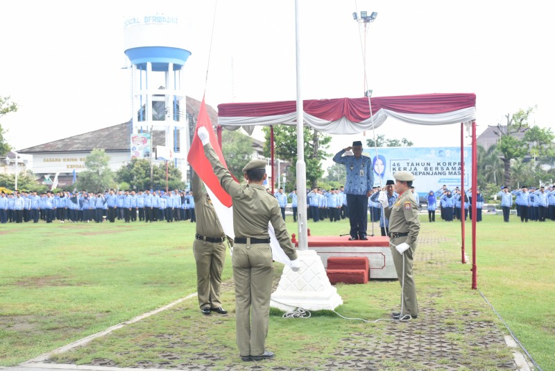 HUT KOPRI, HARI GURU DAN HUT PGRI  DIPERINGATI BERSAMA DI KENDAL