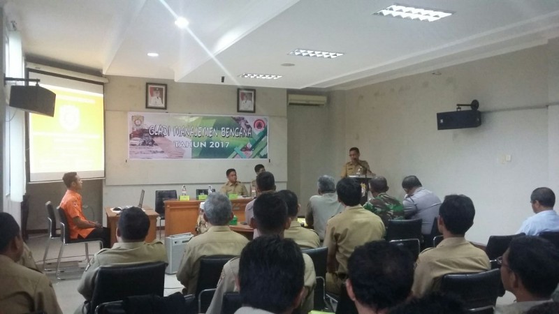 WASPADAI BENCANA ALAM, KENDAL GELAR GLADI MENEJEMEN BENCANA