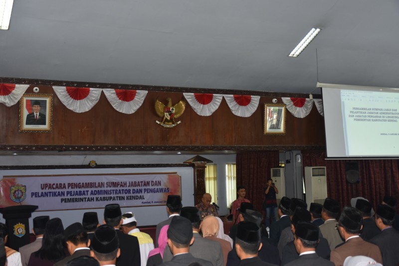 TOUR OF DUTY, WABUP LANTIK 220 PEJABAT BARU