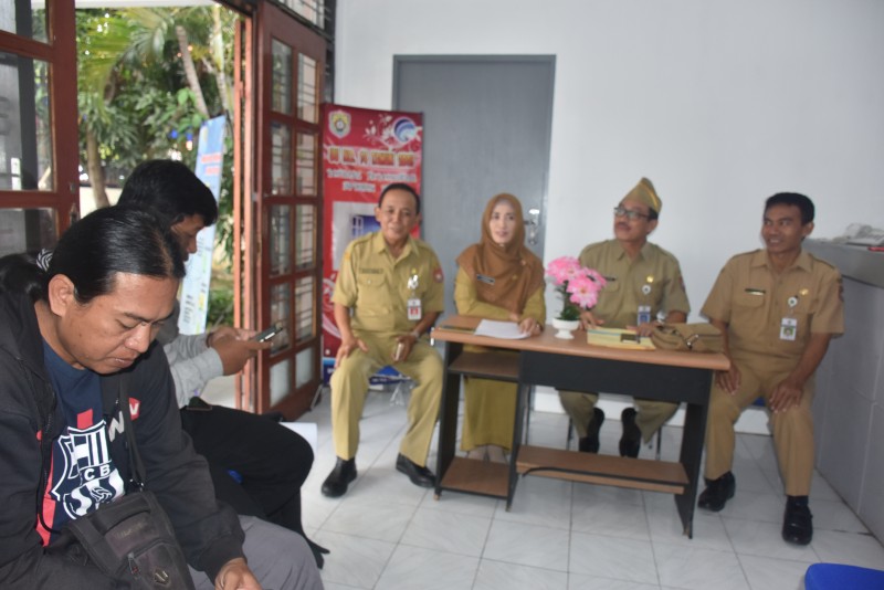 CEGAH DAN BERANTAS KORUPSI, TRANSAKSI NON TUNAI DITERAPKAN PEMKAB KENDAL