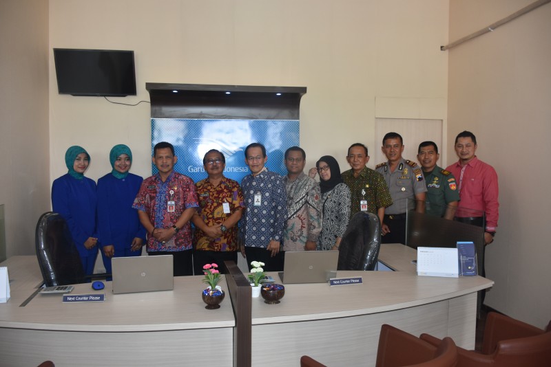 PEMKAB KENDAL SAMBUT BAIK BERDIRINYA OUTLET GARUDA INDONESIA DI KIK