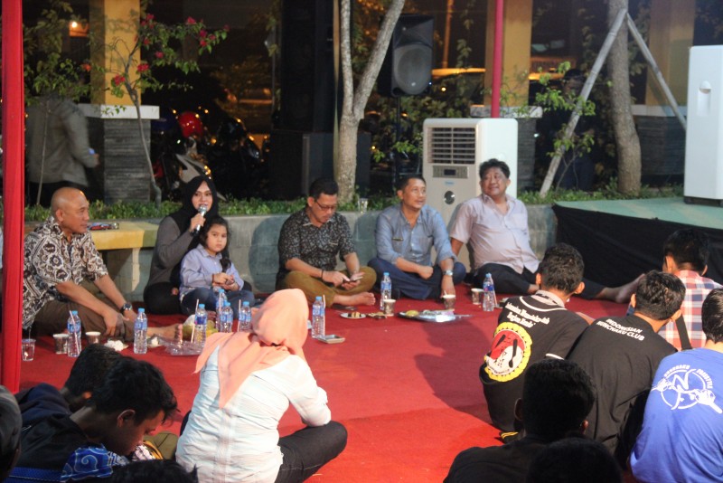 BUPATI AJAK ANAK MUDA KENDAL SALURKAN IDE DAN KREATIFITAS BANGUN KENDAL