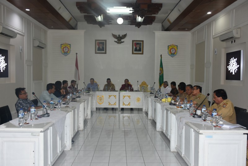 SINERGI AKADEMIK BISNIS PEMERINTAH WUJUDKAN KAWASAN EKONOMI KHUSUS KENDAL