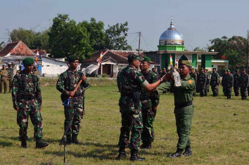 DANDIM 0715 KENDAL TUTUP TMMD SENGKUYUNG 1 TA 2018