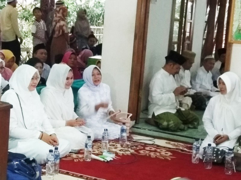 BUPATI MIRNA ANNISA BUKA TRADISI SYAWALAN KALIWUNGU